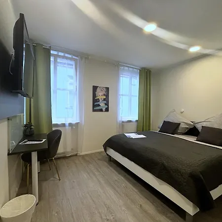 Boutique Q8 By Simplex 3*