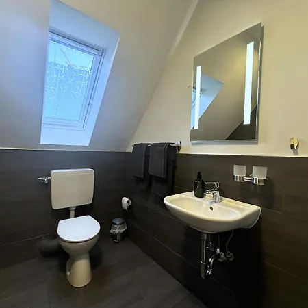 Boutique Q8 By Simplex 3* Germersheim