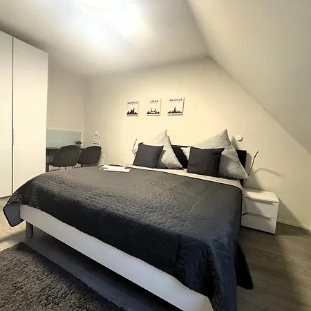 Boutique Q8 By Simplex