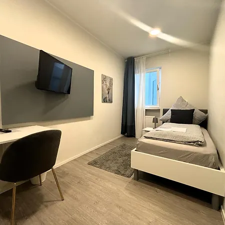 Boutique Q8 By Simplex