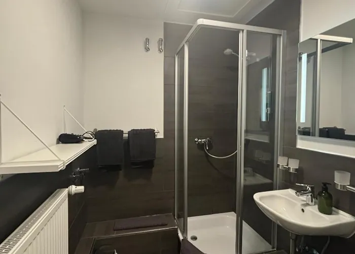 Boutique Q8 By Simplex