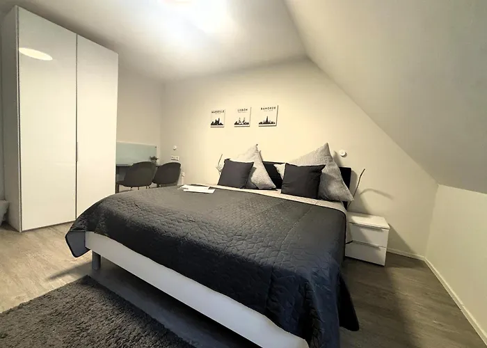 Boutique Q8 By Simplex