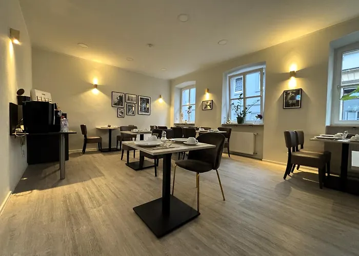 Boutique Q8 By Simplex 3* Germersheim